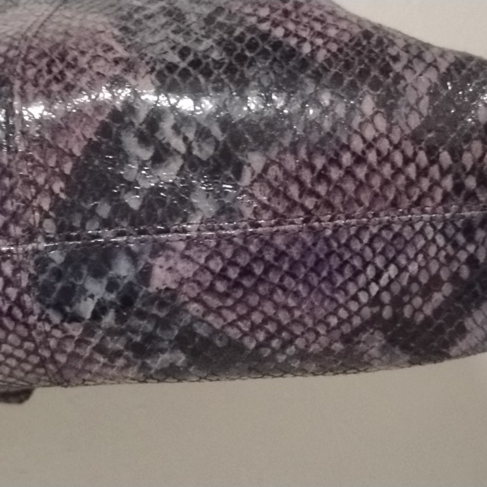 Stuart Weitzman Huge Python Snakeskin Purple Shou… - image 6